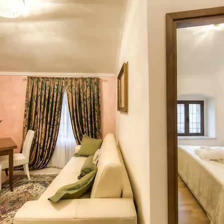 Hasi Poreč